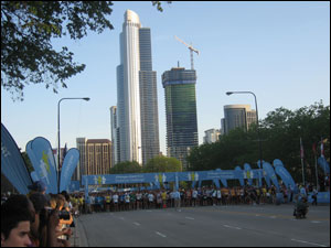 image:Chase Corporate Challenge start line